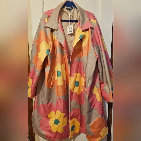 Brand New Women's Floral Multicolor Coat - Picture 1 of 2